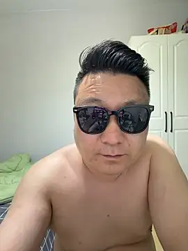 langzi-888's Live XXX Chat