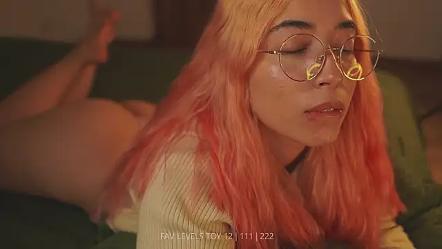 dearnina_'s Live XXX Chat