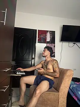 Kenny_romano – Naživo XXX chat