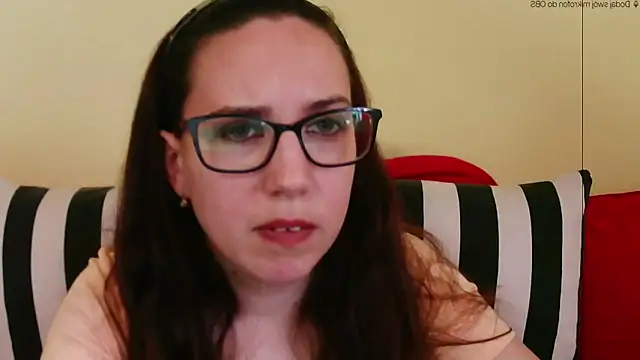 EmilyHotAngel 라이브 XXX 채팅