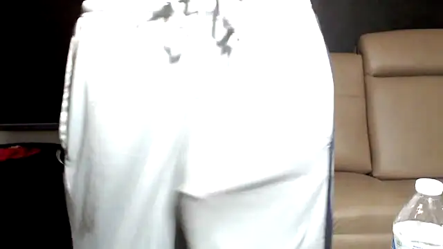 ThickD2C 现场XXX聊天