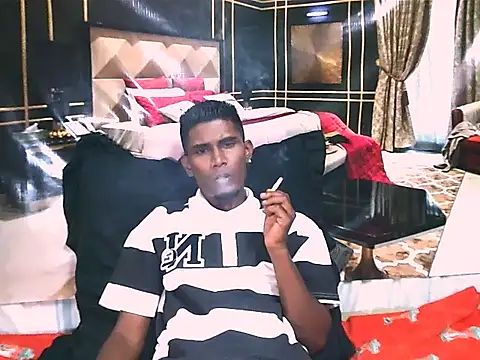 IndianThuggin Live XXX Chat