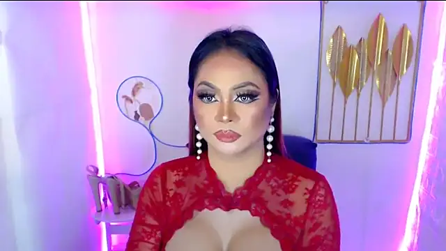 YourNaughtyTS_Selfsuckern Webbikameraesitys
