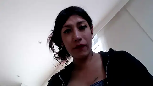 Doll_sary 网络视讯表演