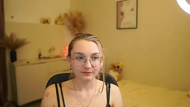 Sophielux18 Webcam Show