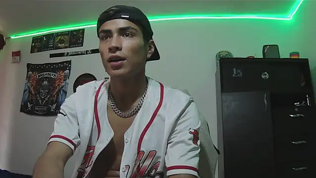 Show modela Fenix_hardcock na web-kameri