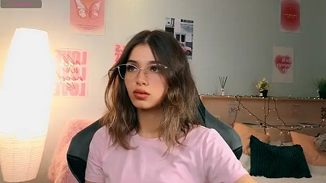 Chat +18 de dinnerwithflowers ao vivo