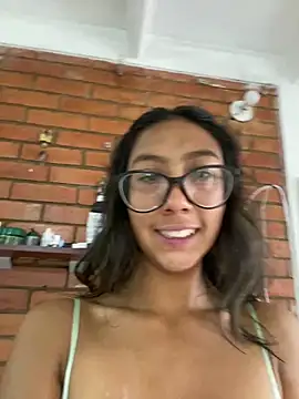 دردشة StefanyLuxe_18 الجنسية المباشرة