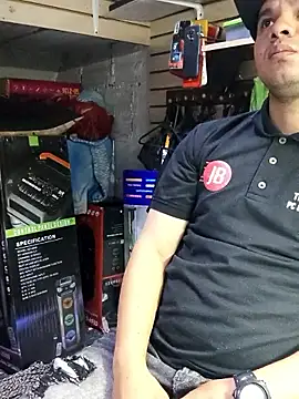Juanpezzz Live XXX Chat