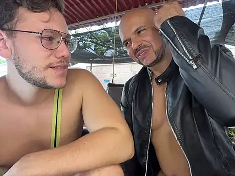 Neil_and_isaac's Webcam Show