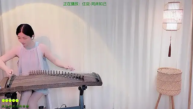 Tian-xin-999's Live XXX Chat