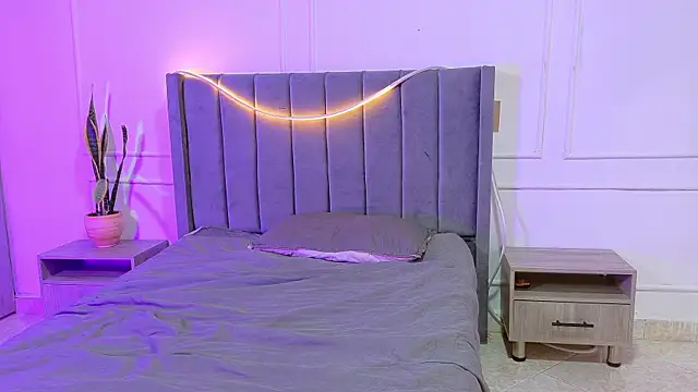 Zeyn_smith's Webcam Show