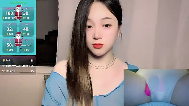 XXX chat uživo modela woaiqinqin