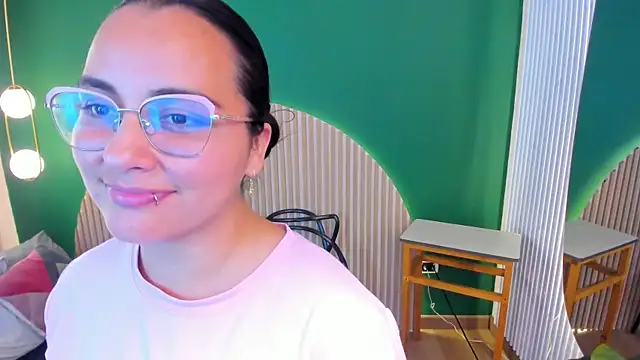 Chat +18 de megansumer ao vivo