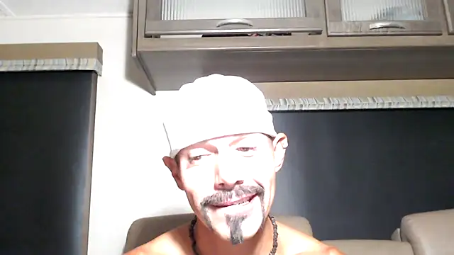 ThickD2C's Webcam Show