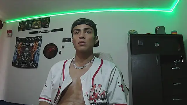 Show modela Fenix_hardcock na web-kameri
