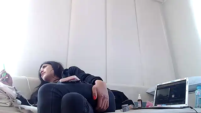 Doll_sary webcam show