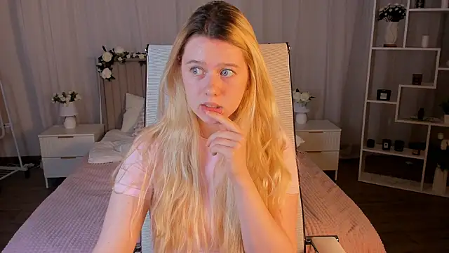 CelestineMauriac Live XXX Chat