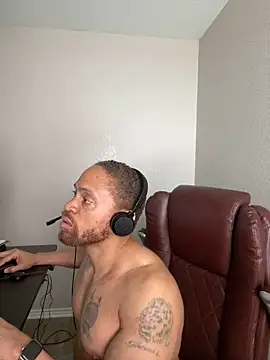 Czat XXX na żywo – Fathero1time