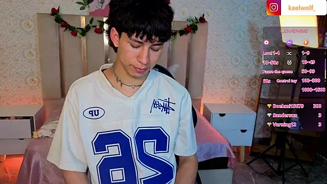 kaelwolf_tay's Live XXX Chat