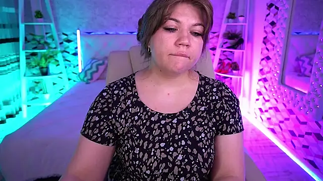 Chat +18 de GabbieJay ao vivo