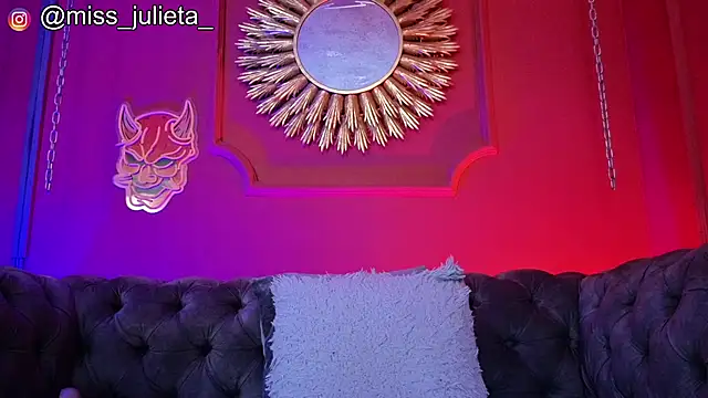 Chat XXX ao vivo de Julieta_Russell