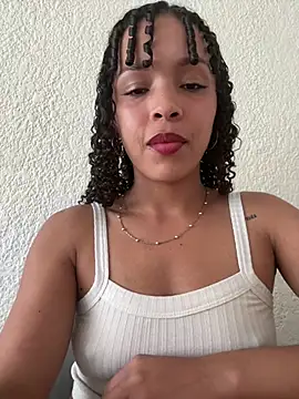 Yasmin777_n Live XXX chat