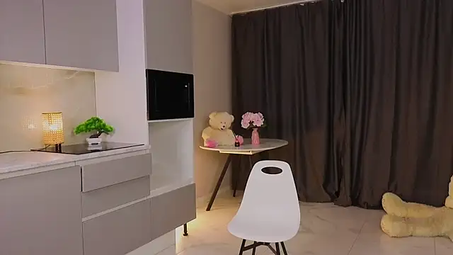 alorenna Adlı Modelin Canlı XXX Sohbeti