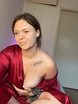 SweetLikaaa's Live XXX Chat