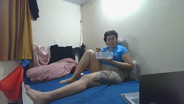 luxandracon23 Live XXX-chat