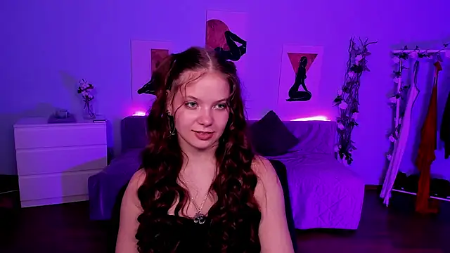 BetsyKiss élő XXX-chatje