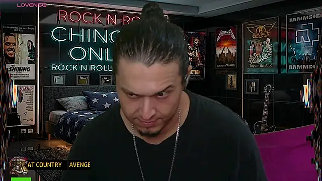 chino_roz Show Webcam