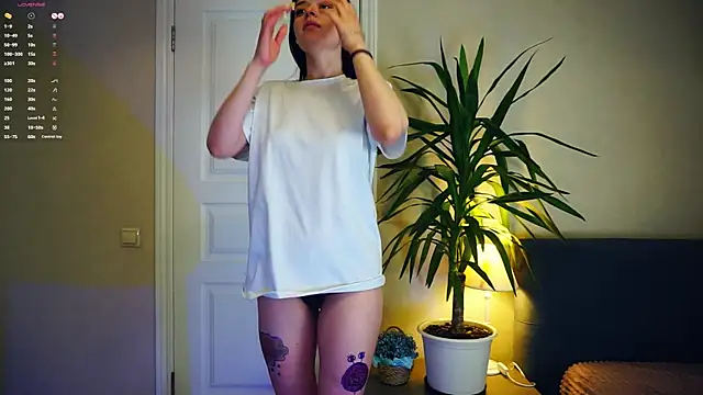 BlissHey élő XXX-chatje