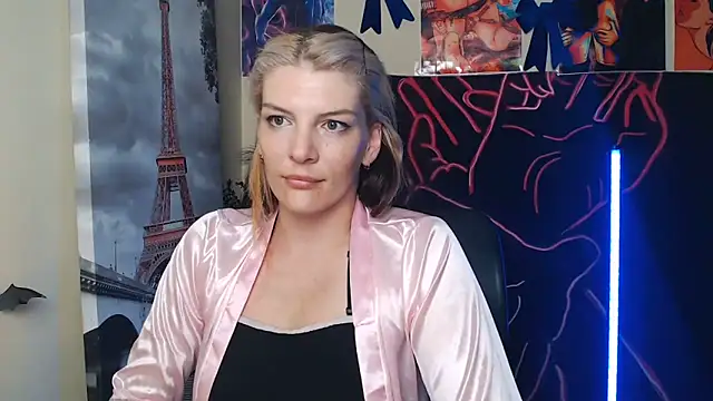 Chat XXX en directo de VanessaRey_