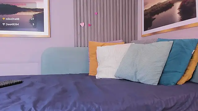 Nahomii-skonee Adlı Modelin Canlı XXX Sohbeti