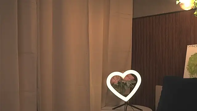 pinkmangokiss 即時 XXX 聊天