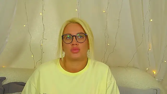 MariaNeuman Chat XXX in diretta