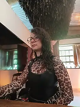 Serena_XYZ – Naživo XXX chat