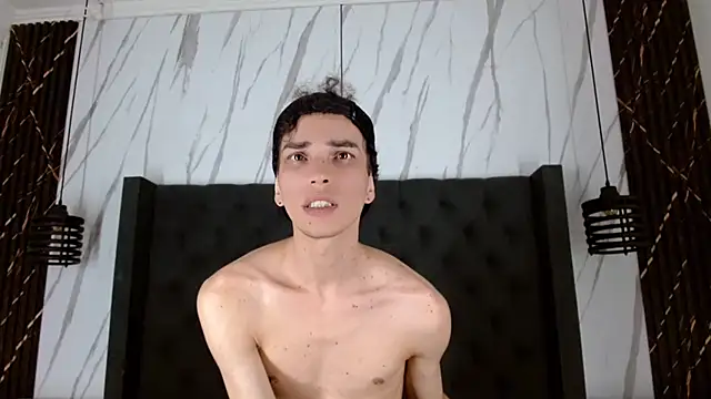 sora_junn Webbikameraesitys