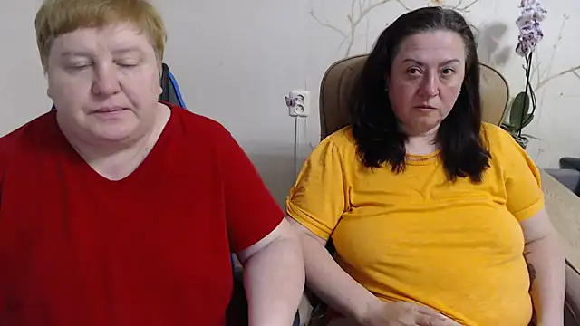 Show modela Lindy-Jeanie na web-kameri