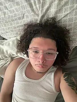 luv_chino's Webcam Show