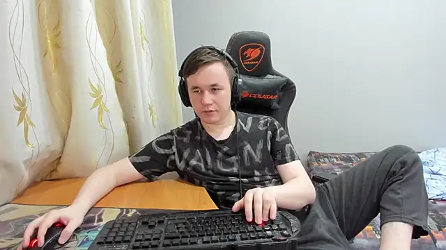 iliaskrislove – Naživo XXX chat