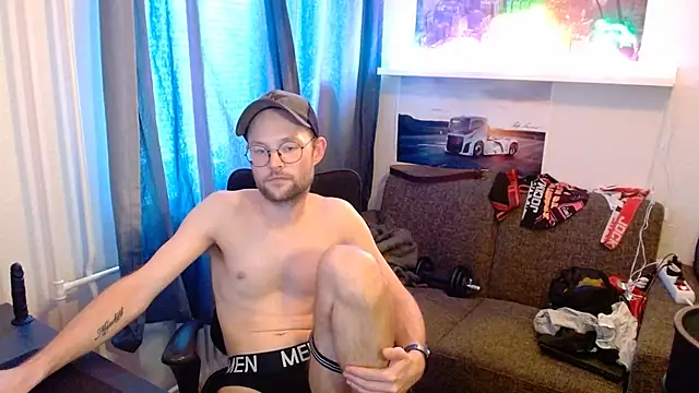 _whoisthatguy_ webcam show