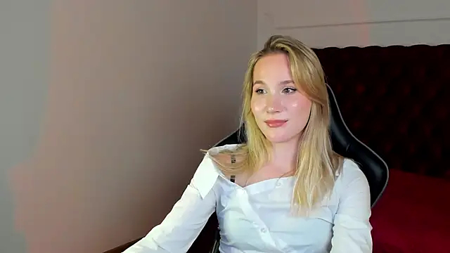 ElaraVoltage Live XXX-Chat
