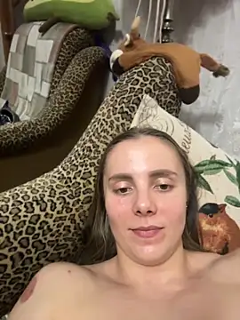 AlisaKissss' Live XXX Chat