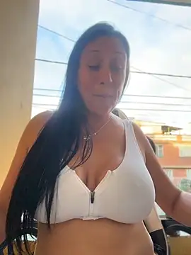 Cloe-Fire's Webcam Show