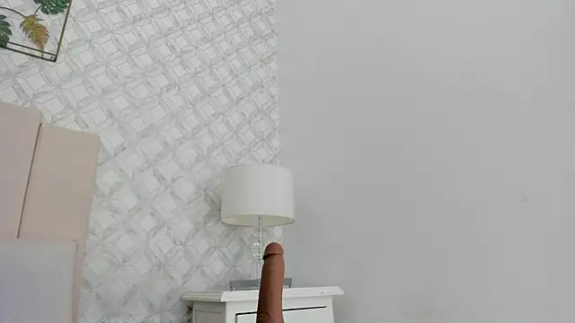 CannelaSmith's Live XXX Chat