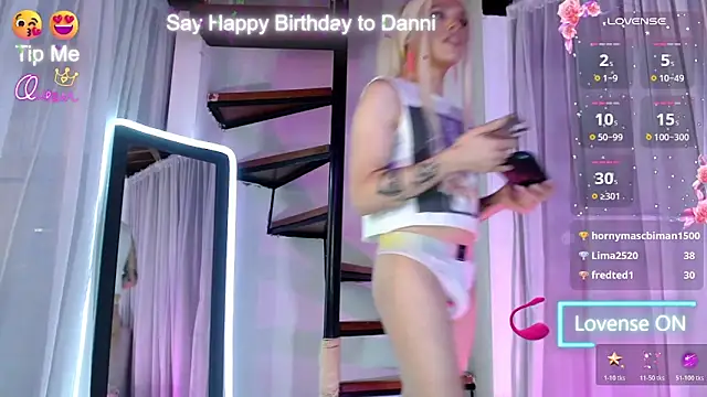 DanniHotBoy02 লাইভ XXX চ্যাট