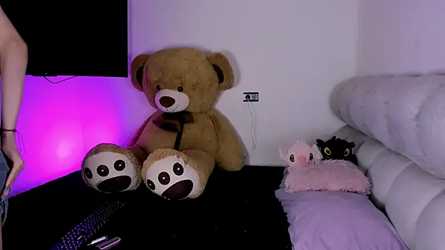 sweet_falon Show in webcam
