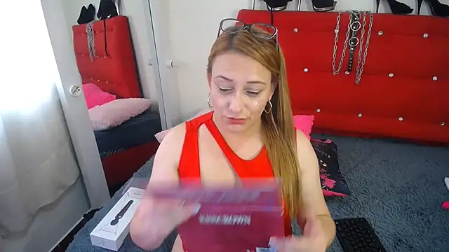 Chat XXX en directo de yummyass25